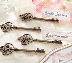 "Key To My Heart" Victorian-Style Key Place Card Holder (Set of 4) 